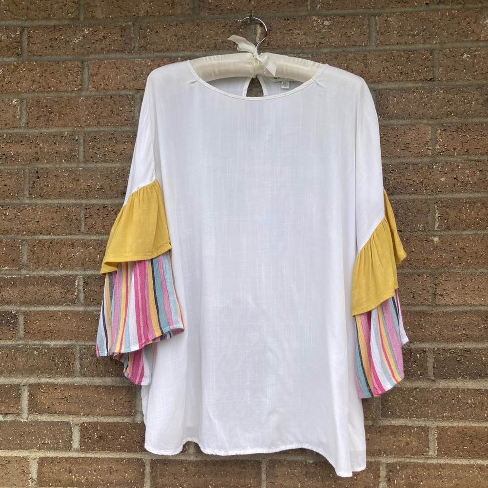 Davi & Dani  Top with cascading Sleeves, 1XL